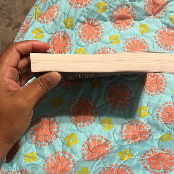 Dead Astronauts by Jeff Vandermeer (paperback) - Picture 3 of 3